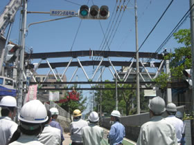 連絡通路の工事の写真